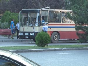 TRANSPORTATORII, SANCŢIONAŢI. AMENZILE CUMULEAZĂ 100 DE MILIOANE DE LEI VECHI