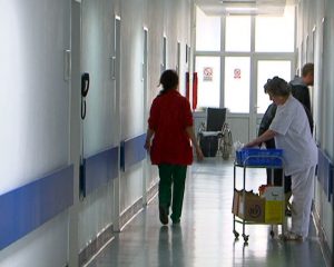 NEGOCIERI ÎN SĂNĂTATE. SE IA ÎN CALCUL DECLANŞAREA GREVEI GENERALE
