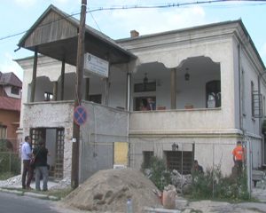 CEA MAI VECHE CASĂ DIN BUZĂU A INTRAT ÎN REPARAŢII. AU ÎNCEPUT LUCRARILE LA MUZEUL VERGU-MĂNĂILĂ