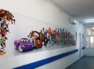 PENTRU UN ZÂMBET DE COPIL. SECŢIA PEDIATRIE A FOST TRANSFORMATĂ ÎNTR-O LUME DE BASM