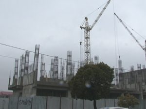 ÎNCEPE SEZONUL DISPONIBILIZĂRILOR. APROAPE 2.000 DE BUZOIENI RĂMÂN FĂRĂ SLUJBE