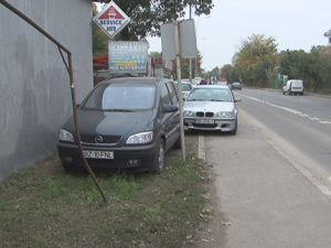 SPAŢIU VERDE DISTRUS, PE FRĂSINET. ADMINISTRATORUL, AMENDAT DE POLIŢIA LOCALĂ
