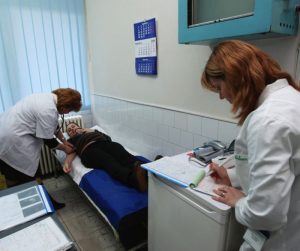SPORURI DE ZONĂ DATE CU ÎNTÂRZIERE. 160 DE MEDICI DE FAMILIE AFECTAŢI
