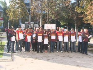 PROSTESTUL POŞTAŞILOR, LA "CASA ALBĂ". EI CER MAJORAREA SALARIILOR ŞI CREŞTEREA ÎNCASĂRILOR