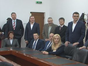 PSD A VENIT CU TOATĂ "ARMATA" DE CANDIDAŢI. ÎNCĂ O ZI DE DEPUNERI DE DOSARE LA BIROUL ELECTORAL