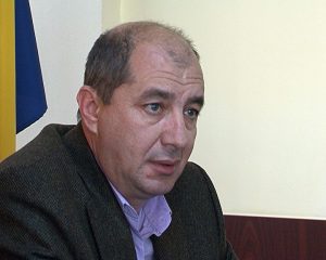 DEPUTATUL HOLBAN A SCĂPAT DE ÎNCHISOARE. CONDAMNAT CU SUSPENDARE PENTRU TRAFIC DE INFLUENŢĂ