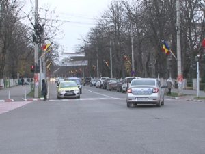 RESTRICŢII DE 1 DECEMBRIE. CIRCULAŢIA AUTO VA FI RESTRICŢIONATĂ ÎN ZONA FESTIVITĂŢILOR