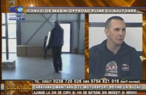 CONVOI DE MAŞINI OFFROAD PLINE CU AJUTOARE
