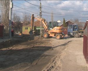 AUDIT PENTRU ASFALTARE. ANUL VIITOR VOM ŞTI CÂTE STRĂZI AU NEVOIE DE ASFALT