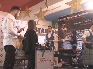 MARATON DE TUNS LA MALL. JUCĂRII ȘI HĂINUȚE ÎN SCHIMBUL UNUI LOOK NOU