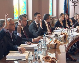 AUDIAŢI LA DNA. CONSILIERII MUNICIPALI, CITAŢI PE BANDĂ RULANTĂ