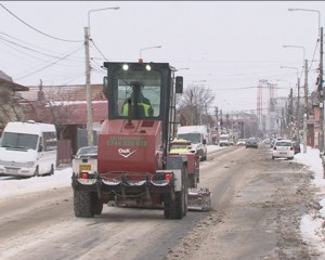 ORAŞUL BUZĂU, SUB PRIMA ZĂPADĂ. ÎN ZIUDA VISCOLULUI ŞI A ZĂPEZII, S-A CIRCULAT BINE