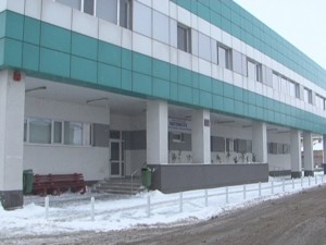 10 GRAVIDE ŞI 53 DE DIALIZAŢI, LA SPITAL. MĂSURĂ A FOST UNA PREVENTIVĂ