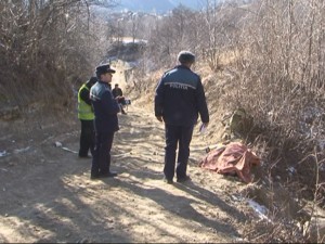 COPIL UCIS DE CAL LA LOPĂTARI. BĂIATUL A FOST TÂRÂT CÂTEVA SUTE DE METRI