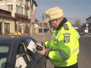 VÂNĂTOARE DE VITEZOMANI. RADARE ÎN CASCADĂ ŞI AMENZI PENTRU ŞOFERII GRĂBIŢI