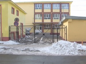 ŞCOLILE RĂMÂN ÎNCHISE PÂNĂ LUNI. ELEVII VOR RECUPERA ÎN ZILELE DE SÂMBĂTĂ