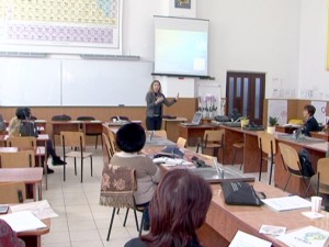 PROFESORI ŞCOLIŢI ÎN PROBLEME DE MEDIU. EI ÎI VOR ÎNVĂŢA PE ELEVI DESPRE COLECTAREA SELECTIVĂ