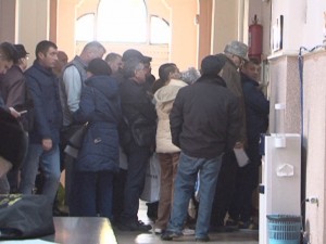 GRĂBIŢI SĂ-ŞI ACHITE TAXELE ŞI IMPOZITELE. REDUCERE A DĂRILOR CU 10% PÂNĂ PE 31 MARTIE