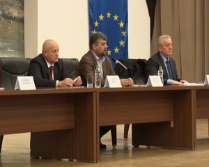 TOMA, SURDO-MUT FAŢĂ DE NEAGU. CONFLICTUL DINTRE CEI DOI "GREI" DIN PSD CONTINUĂ