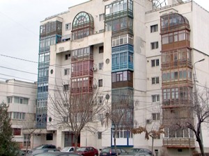 CERERI PENTRU LOCUINŢE VIRTUALE. TREI TINERI AU SOLICITAT APARTAMENTE ANL