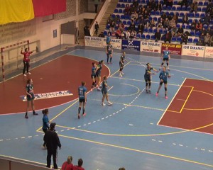 A ŞAPTEA VICTORIE CONSECUTIVĂ: HM BUZĂU - NEPTUN CONSTANŢA,  32-30