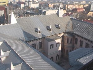 ŞTIINŢĂ ŞI TEHNOLOGIE, ÎN POD. PRIMARUL BUZĂULUI VREA UN CENTRU DE EXCELENŢĂ ÎN PODUL PRIMĂRIEI