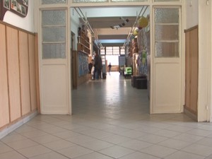 SUSPICIUNE DE TOXIINFECŢIE LA ŞCOALA NR. 11. TREI ELEVI AU AJUNS LA MEDIC