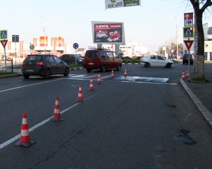 TRECERI DESFIINŢATE, PIETONI IGNORANŢI.  AMENZILE SUNT USTURĂTOARE