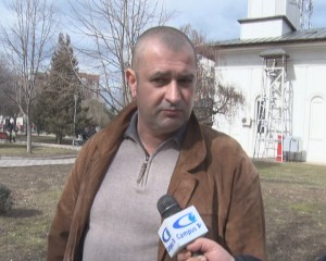 VOCEA BUZOIANULUI: CE PĂRERE AVEŢI DESPRE OBLIGATIVITATEA PRESTĂRII MUNCII ÎN FOLOSUL COMUNITĂŢII PENTRU ASISTAŢII SOCIAL