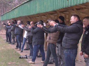 JURNALIŞTI "DE CALIBRU". CAMPUS TV, DOUĂ MEDALII LA TIR