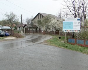 STRĂZI EUROPENE. LA POŞTA CÂLNĂU SE VOR ASFALTA ŞI DRUMURILE DIN CÂMP