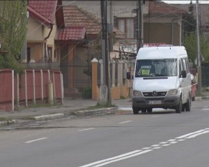 BILET MAI SCUMP PE MAXI-TAXI 4. DE LA 1,5 LA 2 LEI, ÎNCEPÂND CU 1 IUNIE