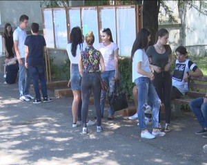 ULTIMA PROBĂ A BACALAUREATULUI. REZUTALELE SUNT AŞTEPTATE PE 5 IULIE