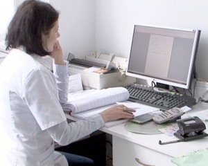 SĂNĂTATEA BUZOIENILOR ÎN PERICOL. LOCUITORII DE LA ŢARĂ NU AU MEDICI DE FAMILIE