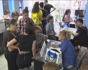 BURSĂ PENTRU TINERII INSTITUŢIONALIZAŢI. MISIUNE MAI GREA ÎN FAŢA ANGAJATORILOR
