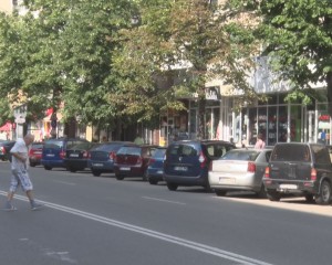 PRO ŞI CONTRA PARCĂRILOR CU PLATĂ. PROIECTUL ESTE ÎN DEZBATERE PUBLICĂ