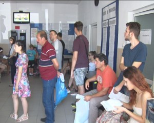 PESTE 1.600 DE ABSOLVENŢI ÎN ŞOMAJ. EI VOR BENEFICIA DE 250 DE LEI, TIMP DE 6 LUNI