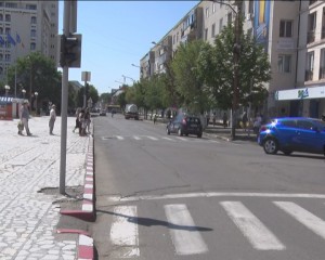 ASFALTĂRI ÎN CENTRU. STRĂZILE DIN JURUL PALATULUI COMUNAL VOR FI REABILITATE