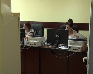 ŞI LA SERVICIU ŞI OBLIGAŢI SĂ RECUPEREZE. INSPECTORII DSV MUNCESC DUBLU
