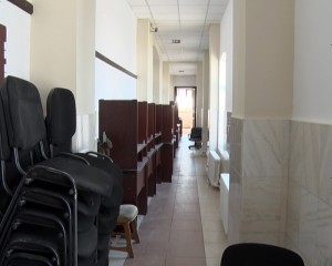 CURĂŢENIE LA HASDEU. COLEGIUL SE PREGĂTEŞTE PENTRU ANIVERSAREA A 150 DE ANI