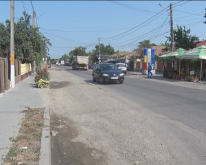 REABILITAREA DJ 203 K SE FACE GREU, DAR SIGUR. LUCRĂRI ÎNTÂRZIATE DE CONTESTAŢII LA LICITAŢIE