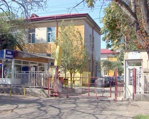 FOSTA MATERNITATE VA FI DEMOLATĂ. ÎNCĂ NU S-A STABILIT VIITOAREA DESTINAŢIE A LOCAŢIEI