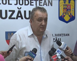 REDUCERI DE PERSONAL LA COMPANIA DE APĂ? ANALIZĂ DUPĂ ELIMINAREA TAXEI PE APA METEORICĂ