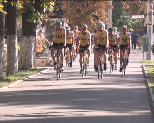 ÎNGRIJIREA LA DOMICILIU, O PRIORITATE. 13 CICLIŞTI BELGIENI PROMOVEAZĂ PROIECTUL