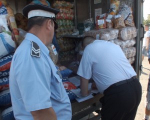 POLIŢIŞTII LOCALI AU DESCINS ÎN TALCIOC. AU DESCOPERIT NUMEROASE NEREGULI
