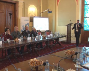 “CARAVANA INTEGRITĂŢII” A AJUNS LA BUZĂU. EVENIMENT TRANSPARENCY INTERNATIONAL, LA PRIMĂRIE