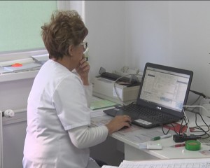 MEDICII DE FAMILIE ALEG DIALOGUL, NU PICHETĂRILE. VOR O DISCUŢIE CU VICEPREMIERUL BUZOIAN MARCEL CIOLACU