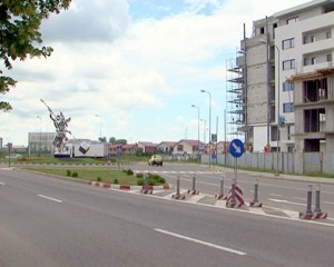 DISCUŢII PENTRU LOCUINŢE ANL. PRIMARUL CAUTĂ TERENURI