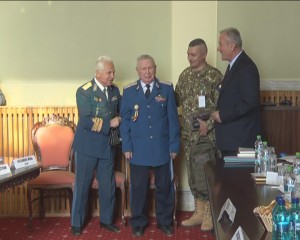 CETĂŢENI DE ONOARE AI BUZĂULUI. CONSILIERII MUNICIPALI AU CONFERIT NOI TITLURI UNOR PERSONALITĂŢI LOCALE