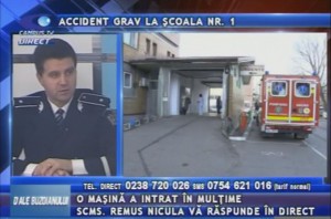 ACCIDENT GRAV LA ŞCOALA NR. 1. O MAŞINĂ A INTRAT ÎN MULŢIME